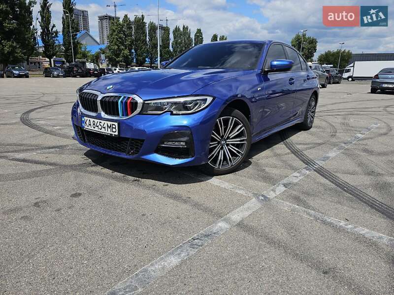 Седан BMW 3 Series 2022 в Києві