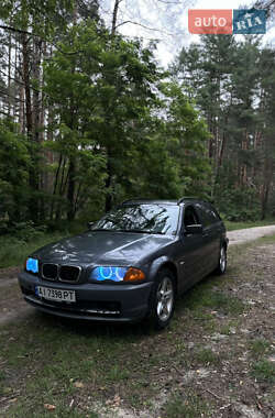 Універсал BMW 3 Series 2001 в Києві