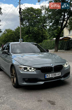 Седан BMW 3 Series 2013 в Днепре