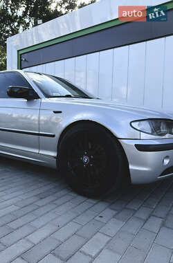 Универсал BMW 3 Series 2001 в  фото 3 Универсал BMW 3 Series 2001 в