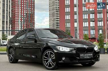 Седан BMW 3 Series 2015 в Києві