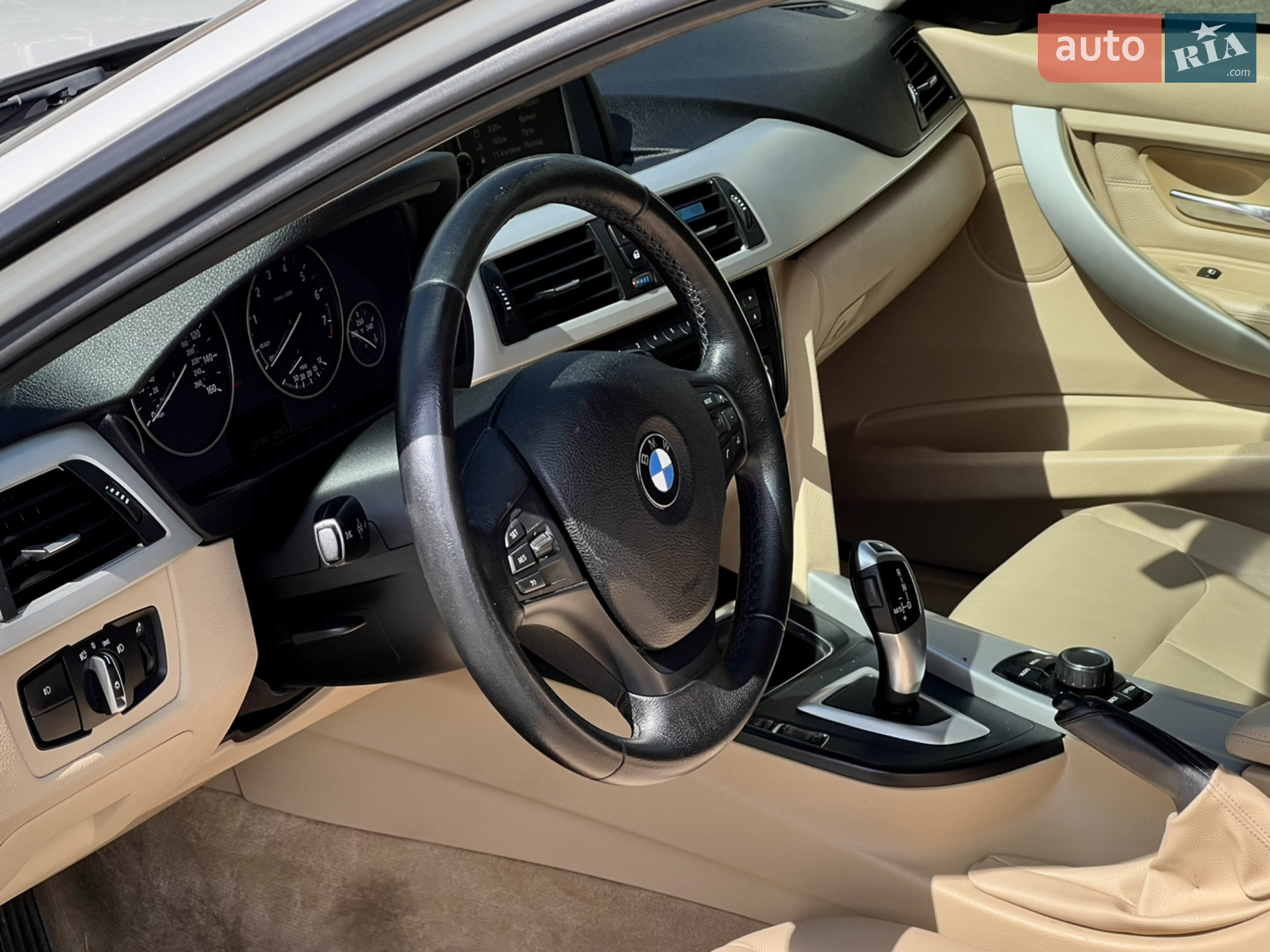 2012 BMW 3er - мініатюра 11