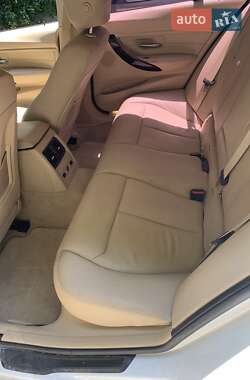 Седан BMW 3 Series 2013 в 
