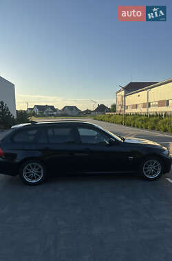 Универсал BMW 3 Series 2010 в 
