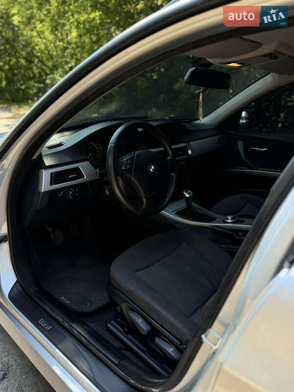 Универсал BMW 3 Series 2006 в Хмельницком