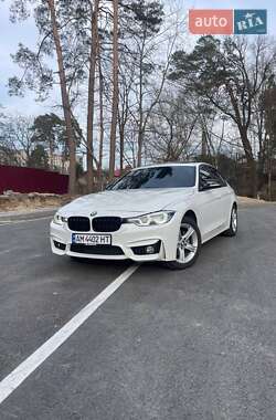 Седан BMW 3 Series 2015 в Житомире