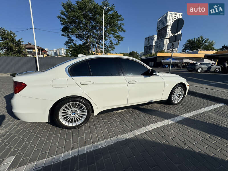 Седан BMW 3 Series 2012 в Днепре