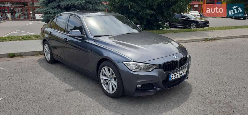 Седан BMW 3 Series 2013 в Виннице