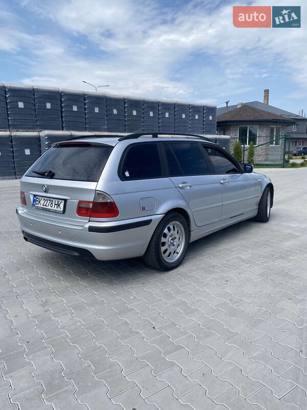 Універсал BMW 3 Series 2002 в Рокитному