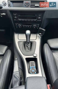 Седан BMW 3 Series 2006 в 