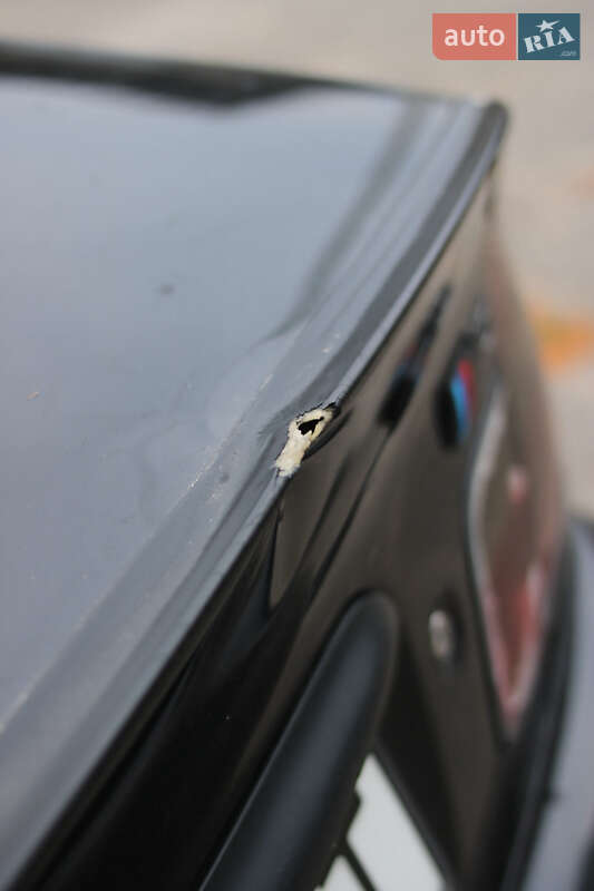 Седан BMW 3 Series 2004 в Корце фото 18 Седан BMW 3 Series 2004 в Корце