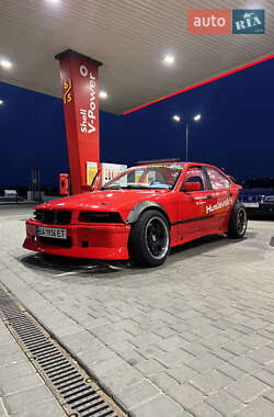 Седан BMW 3 Series 1994 в Любашевке