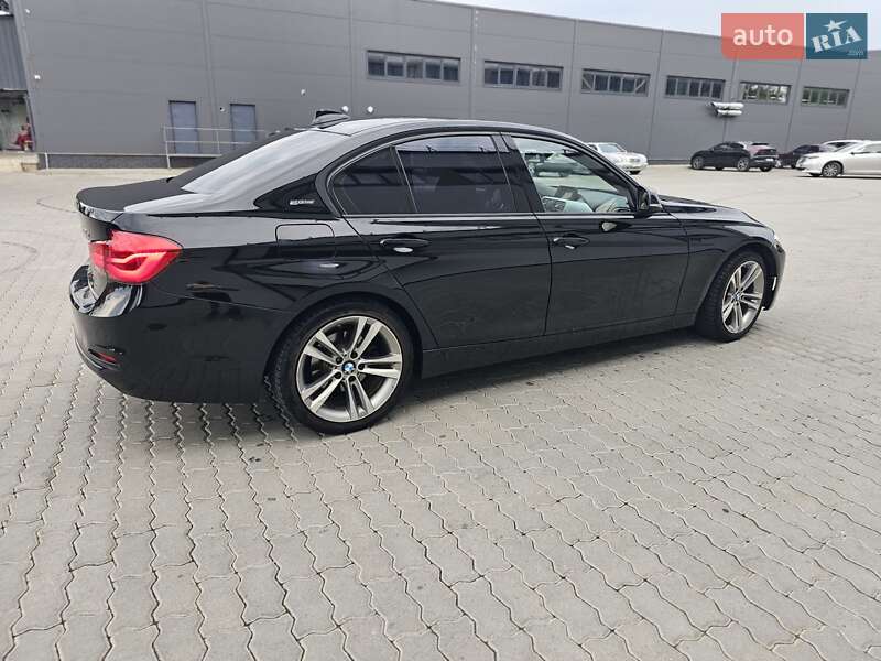 Седан BMW 3 Series 2016 в Хмельницькому