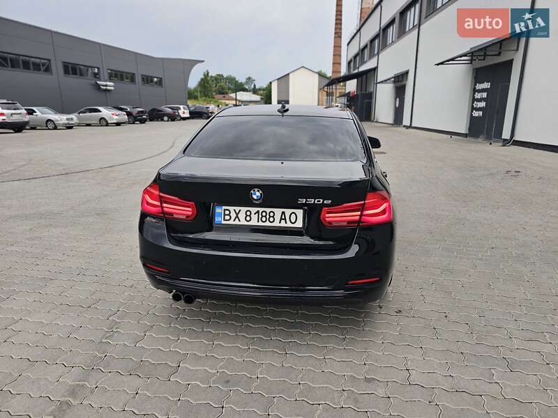 Седан BMW 3 Series 2016 в Хмельницькому