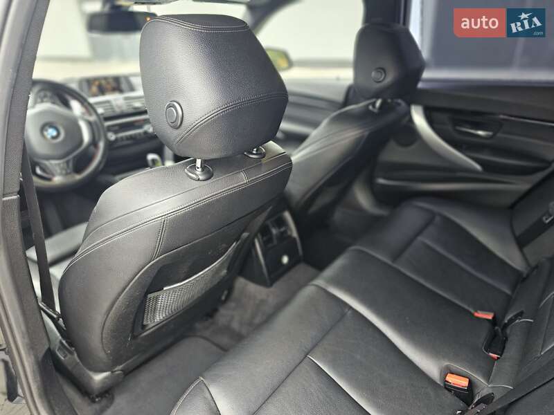 Седан BMW 3 Series 2016 в Хмельницькому