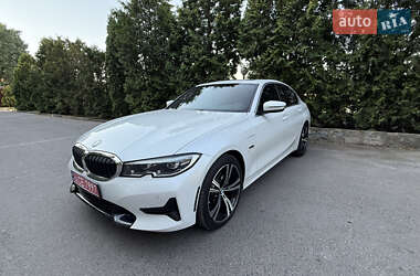 Седан BMW 3 Series 2021 в Кропивницькому