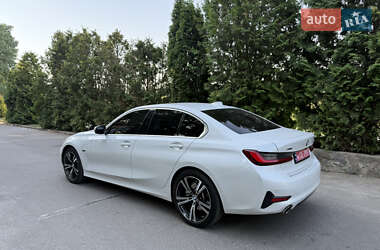 Седан BMW 3 Series 2021 в 