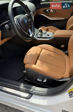 Седан BMW 3 Series 2021 в 