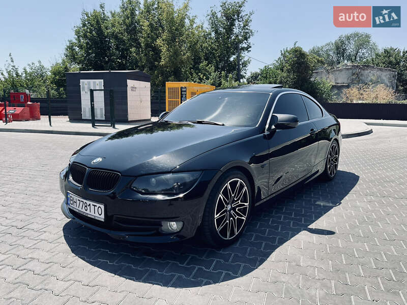 BMW 3 Series 2010