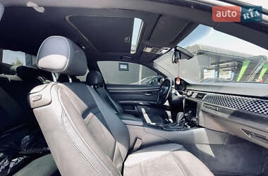 Купе BMW 3 Series 2010 в 