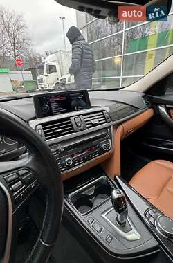 Седан BMW 3 Series 2015 в 