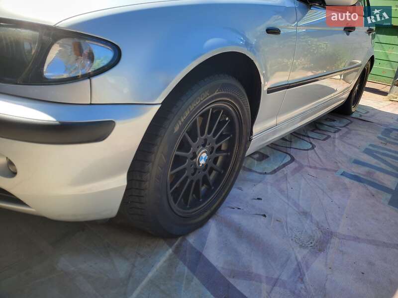 Седан BMW 3 Series 2002 в Николаеве