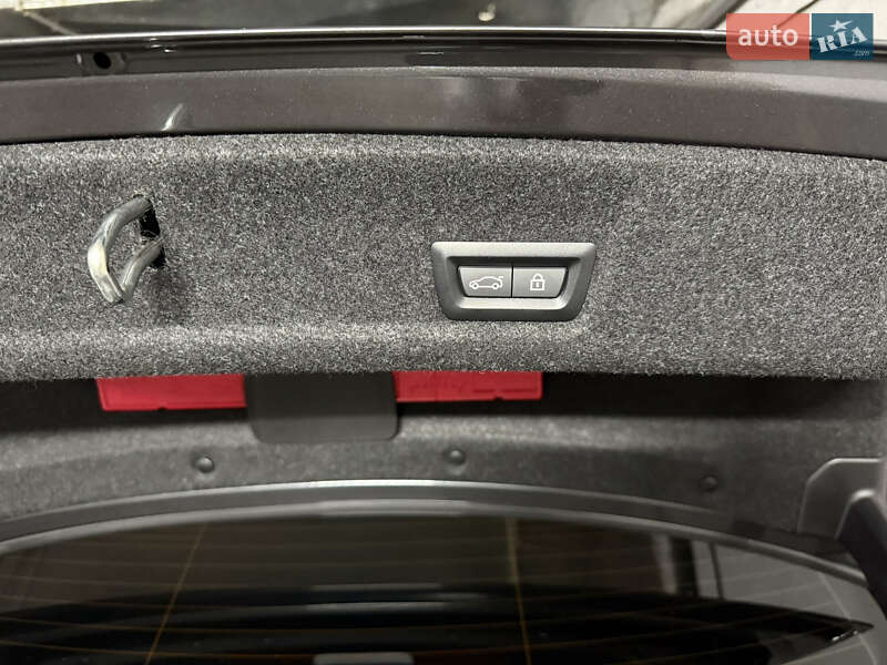 Седан BMW 3 Series 2022 в Одессе фото 3 Седан BMW 3 Series 2022 в Одессе