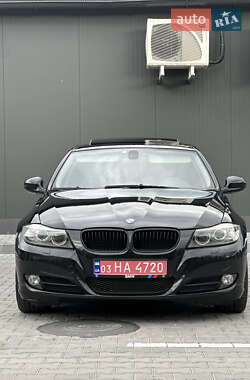 Седан BMW 3 Series 2009 в Могилев-Подольске