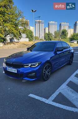 Седан BMW 3 Series 2022 в Києві