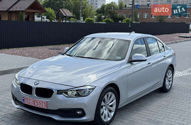 Седан BMW 3 Series 2017 в Хмельницькому