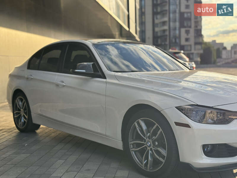 Седан BMW 3 Series 2012 в Києві