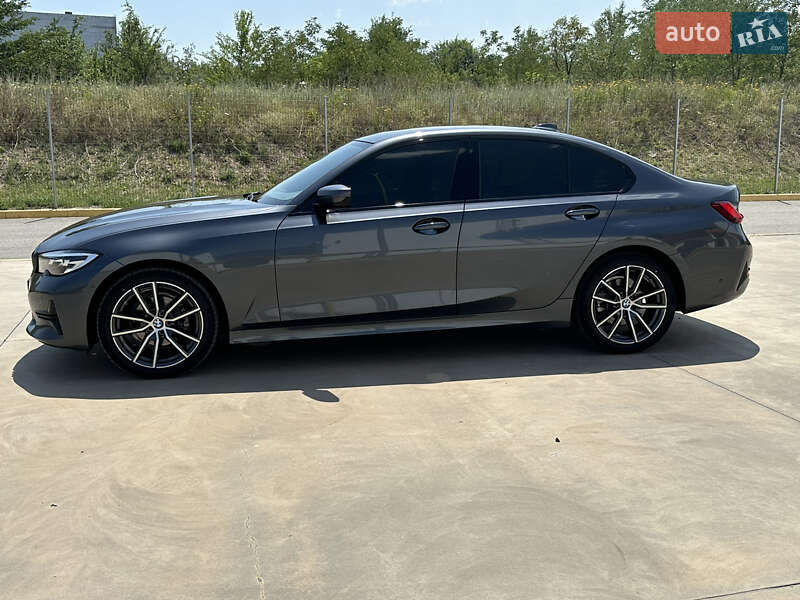 BMW 3 Series 2022
