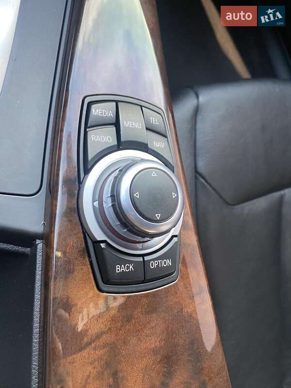 Седан BMW 3 Series 2013 в Шацьку