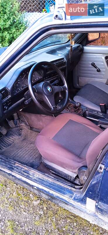 Седан BMW 3 Series 1990 в Перегінське фото 4 Седан BMW 3 Series 1990 в Перегінське