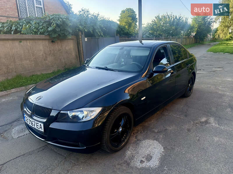 Седан BMW 3 Series 2005 в Прилуках