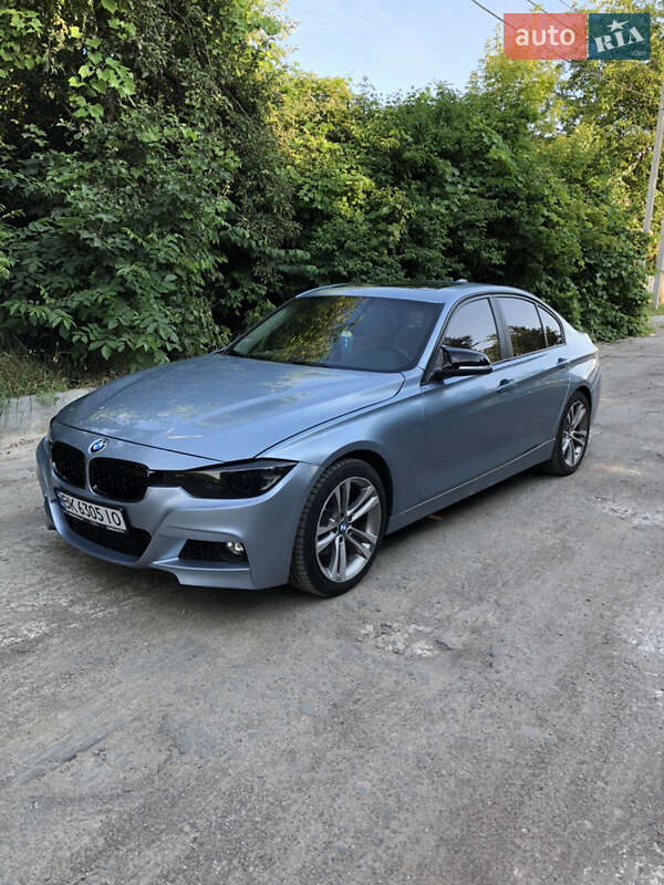 Седан BMW 3 Series 2014 в Ровно фото 12 Седан BMW 3 Series 2014 в Ровно