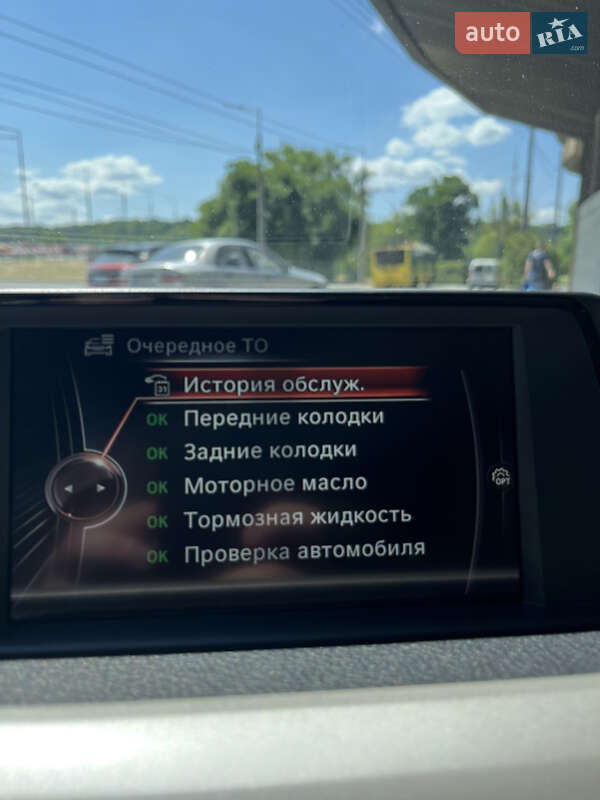 Седан BMW 3 Series 2016 в Києві
