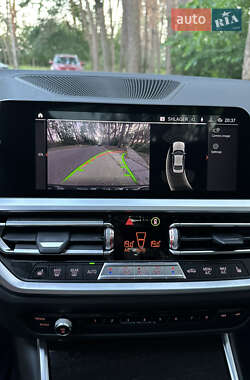 Седан BMW 3 Series 2019 в 