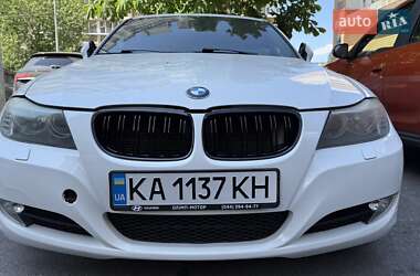 Седан BMW 3 Series 2011 в Києві
