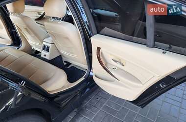 Седан BMW 3 Series 2014 в 