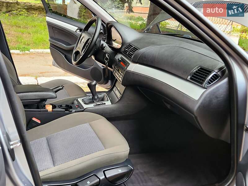 Універсал BMW 3 Series 2004 в Києві фото 23 Універсал BMW 3 Series 2004 в Києві