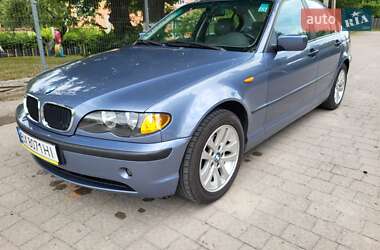 Седан BMW 3 Series 2004 в Городку