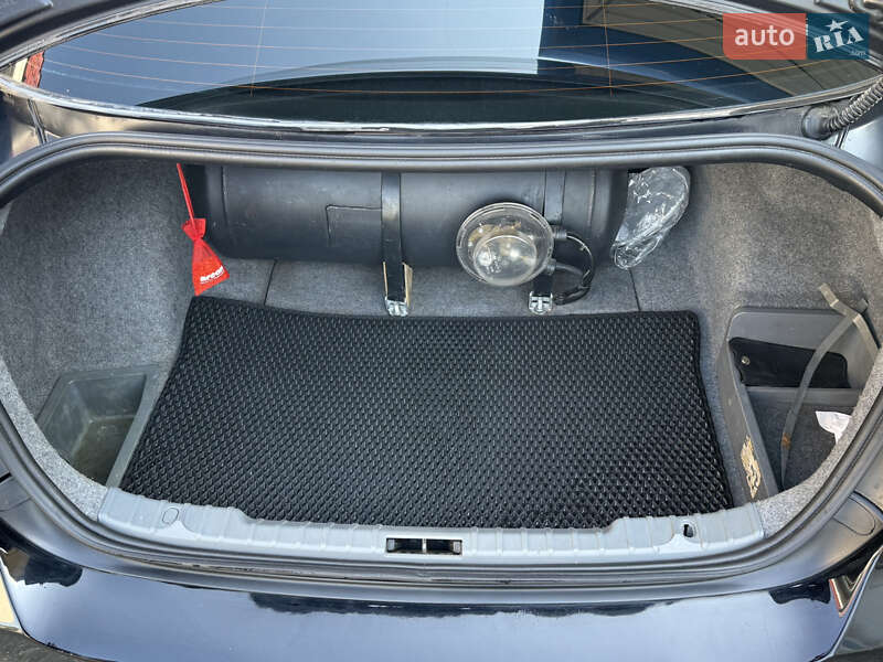Седан BMW 3 Series 2006 в Золотоноші