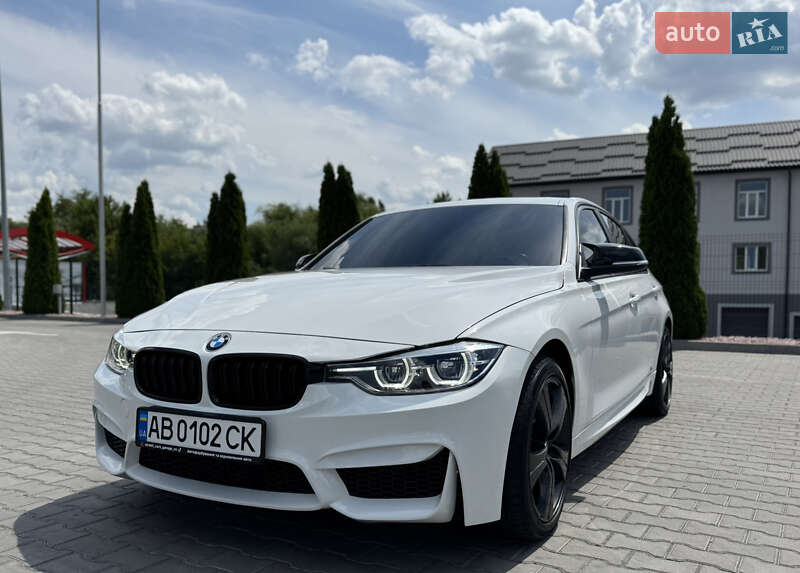 Седан BMW 3 Series 2016 в Вінниці