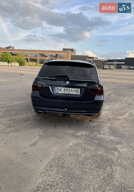 Універсал BMW 3 Series 2007 в Рівному
