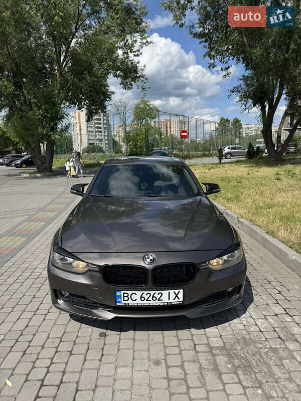 BMW 3 Series 2015