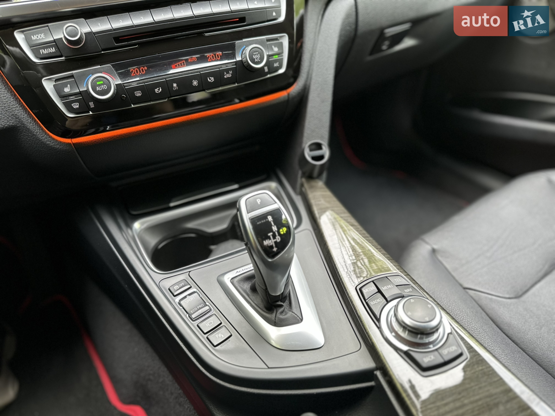2012 BMW 3er - мініатюра 20