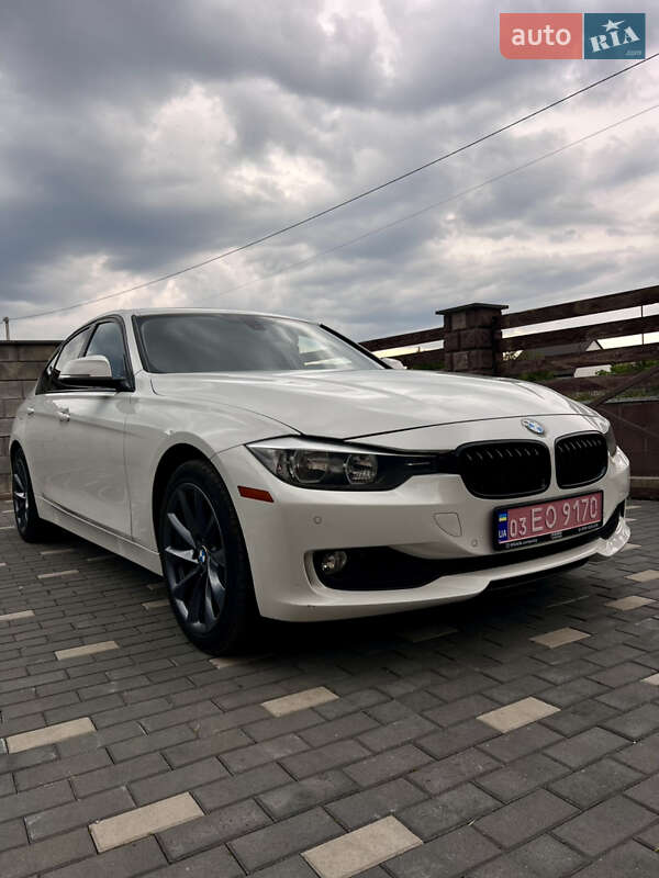Седан BMW 3 Series 2015 в Житомире