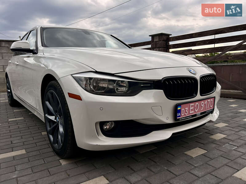 Седан BMW 3 Series 2015 в Житомире