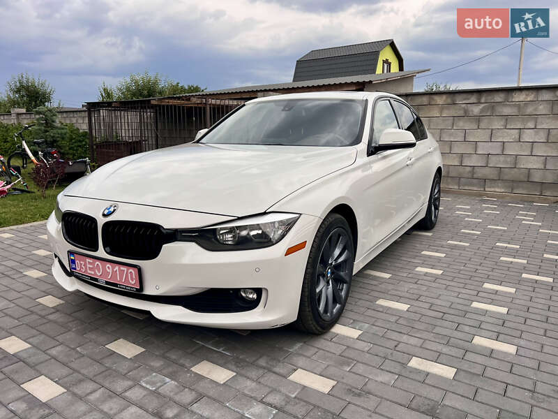 Седан BMW 3 Series 2015 в Житомире